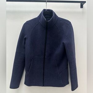 Lululemon Full Zip Insculpt Jacket in Heather Navy